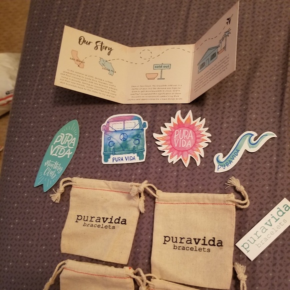 Pura Vida Pouches with Stickers - Picture 3 of 4